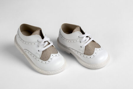 Παπούτσι περπατήματος τύπου brogues